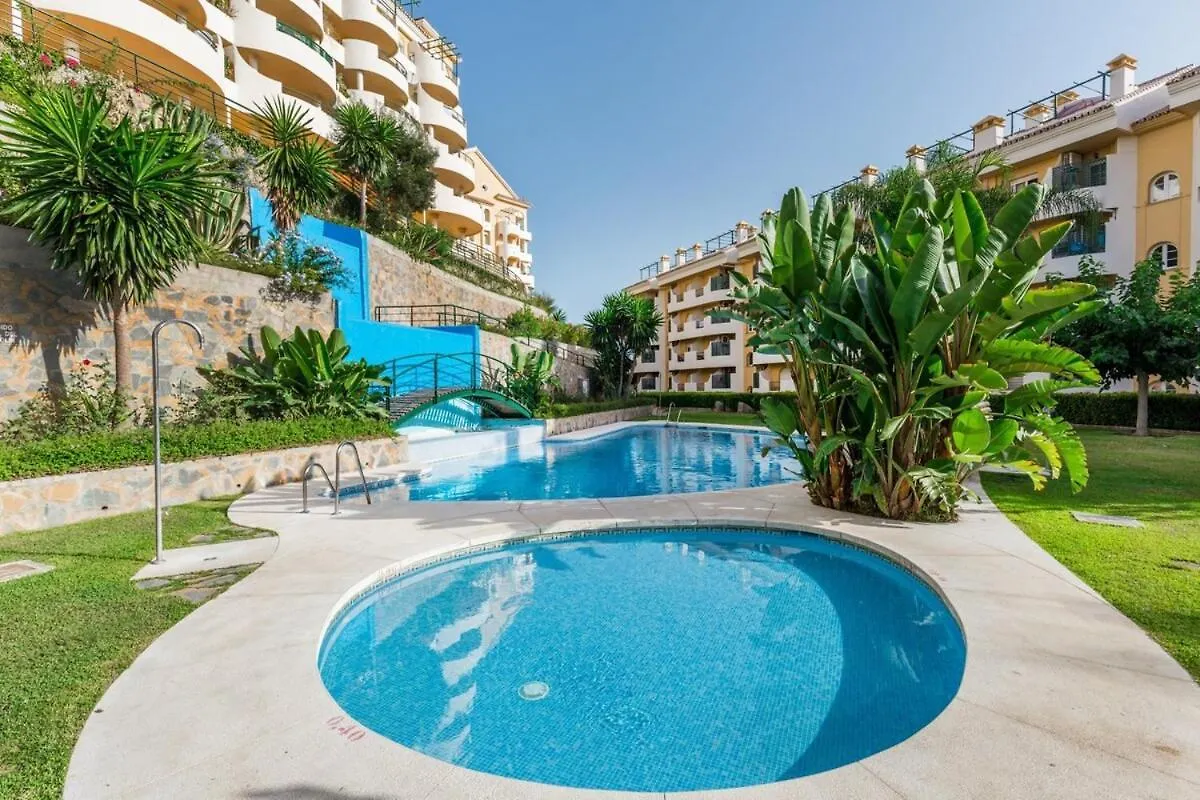 Amazing Apartment With Sea View In Puerto Banus Marbella