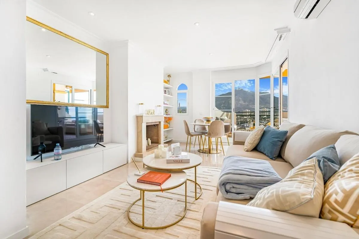 Amazing Apartment With Sea View In Puerto Banus Marbella