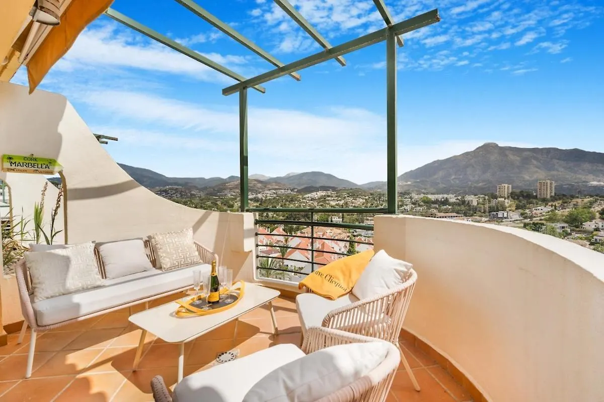 Amazing Apartment With Sea View In Puerto Banus Marbella